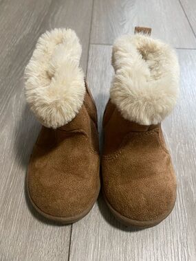 wonder nation Chestnut Faux-Shearling Ankle Boots Girls Sz 6 Like New Faux Fur
